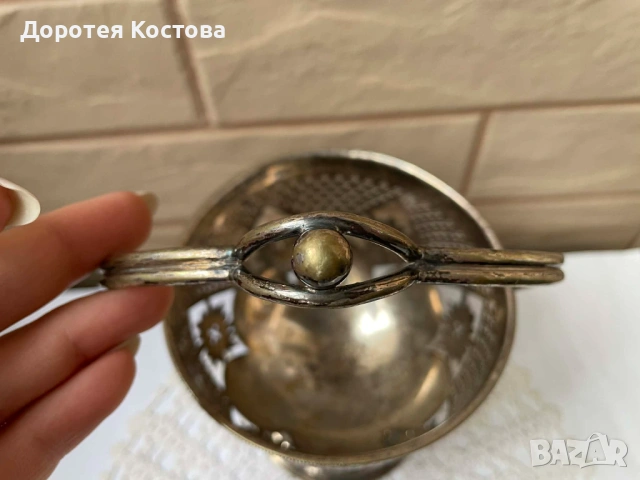 Красива посребрена бонбониера от Англия, снимка 12 - Антикварни и старинни предмети - 53332257
