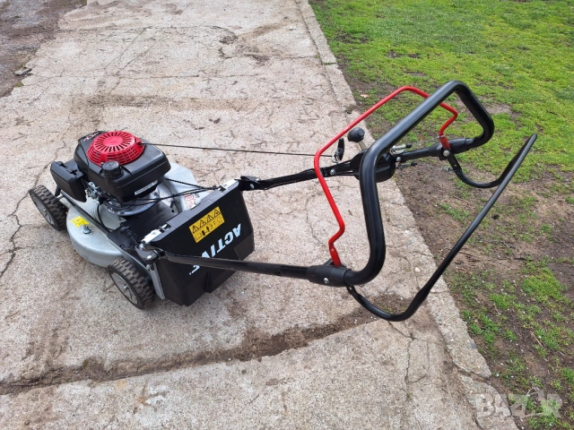 Косачка Honda 6к.с. самоходна алуминиева 53см мулчираща, снимка 9 - Градинска техника - 54009604