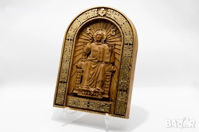 Исус Христос на трон – позлатена релефна икона от масивен дъб, снимка 3 - Икони - 53222686