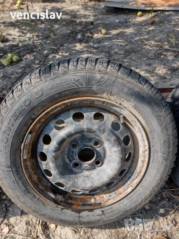 Продавам четири броя джанти със зимни гуми , снимка 10 - Гуми и джанти - 47329733