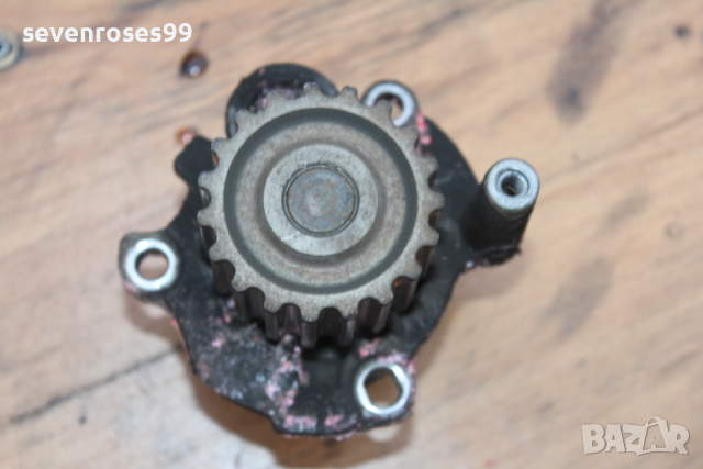 Водна помпа Сеат Алхамбра Фолксваген Шаран 1.9tdi 115ks 2002 Seat Alhambra VW Sharan, снимка 2 - Части - 44802605