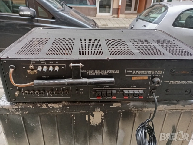 Усилвател Lenco, снимка 2 - Ресийвъри, усилватели, смесителни пултове - 53231167