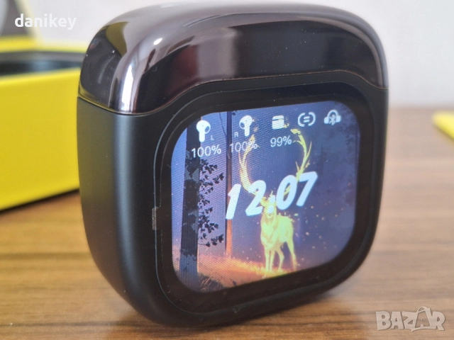 Нови блутут слушалки с активна смарт кутия тъчскрийн