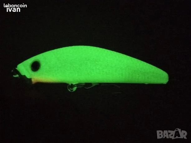 3d воблер с флорисцентно покритие за нощен риболов. 7 см., 6.5 грама, снимка 2 - Такъми - 50655923