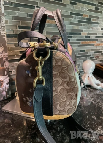 луксозна Чанта Coach 1941 Shuffle Multi Stripe Jacquard Semper в лимитирана серия , снимка 4 - Чанти - 50606688