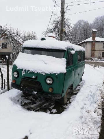 Уаз 452 на части , снимка 1 - Автомобили и джипове - 31377794