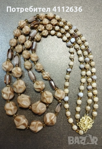 Двуредно винтидж колие от чешко стъкло в цвят „карамел“ 