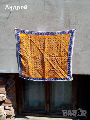 Стара кърпа за глава #7