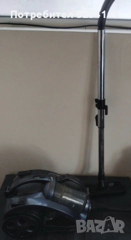 Прахосмукачка TAURUS 1600W, снимка 2 - Прахосмукачки - 52560364