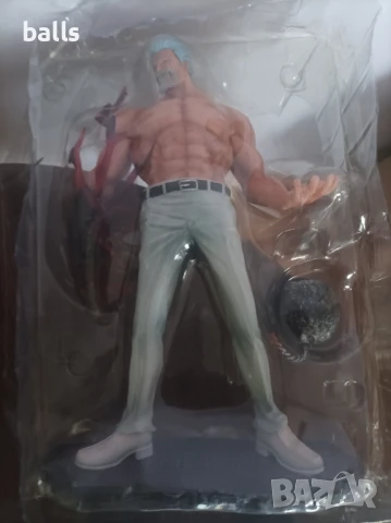 фигурка на гарп от one piece / garp