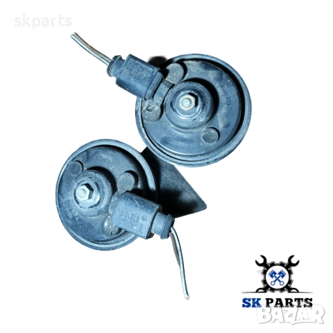 Клаксон за Ауди А4 Б7 / Audi A4 B7, снимка 2 - Части - 51734789