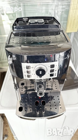 Delonghi magnifica S, снимка 2 - Кафемашини - 54280335