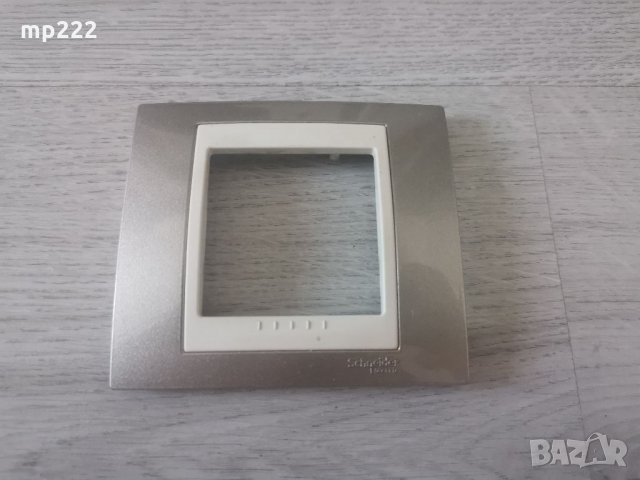 Рамки Schneider Electric Unica, снимка 4 - Друга електроника - 34085067