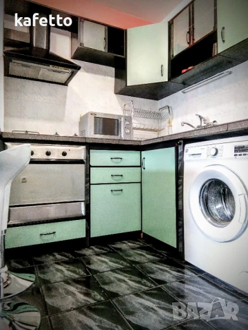 Тристаен апартамент Фиора до морската градина , снимка 4 - Квартири, нощувки - 50536096