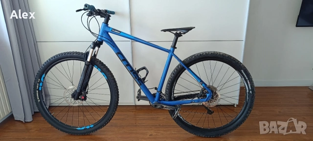 Продавам cross vision x 