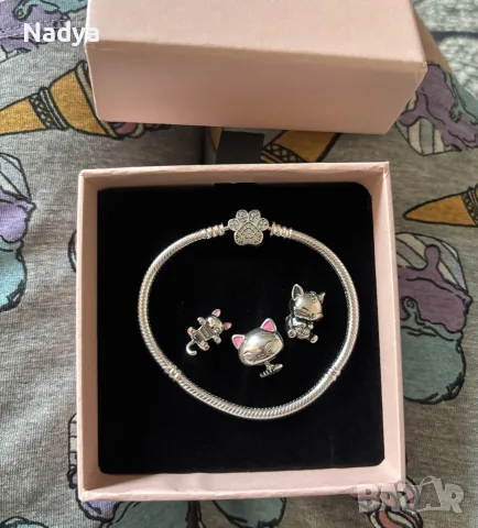 Комплект Pandora Гривна и 3бр талисманиS925, снимка 2 - Гривни - 56043075