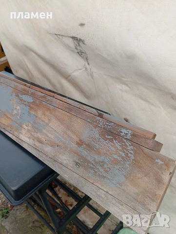 Продавам стара дървена полица с дърворезба , снимка 7 - Антикварни и старинни предмети - 53105473