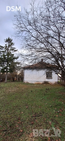 Продавам Къща с Двор/1500кв.м/ в с.Василовци обл.Софийска, снимка 6 - Къщи - 51874858