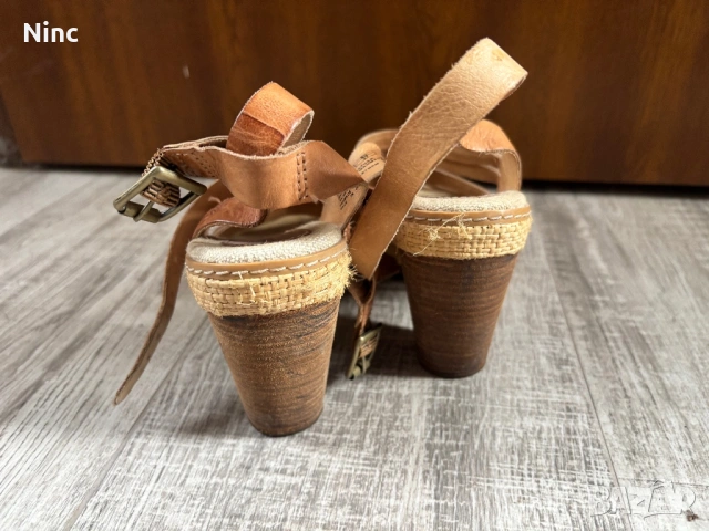 Дамски сандали Timberland 37, снимка 3 - Сандали - 54042654