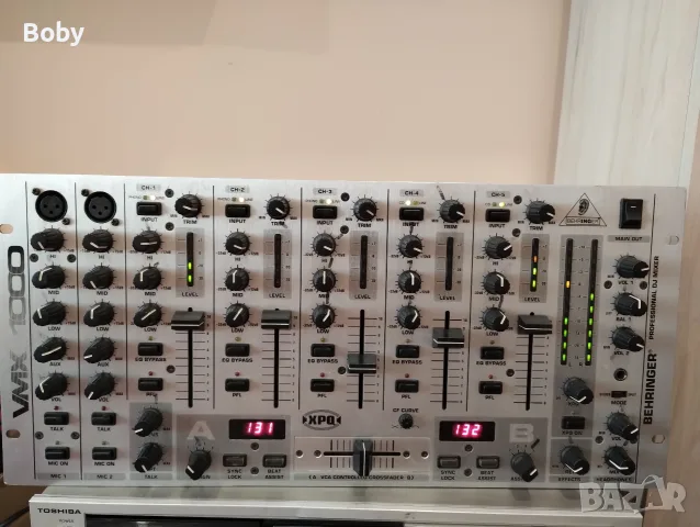 Миксер Behringer pro mixer vmx 1000