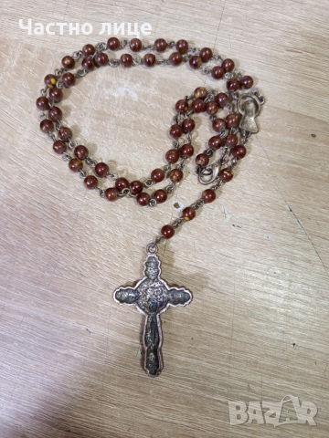 Броенница, снимка 4 - Колиета, медальони, синджири - 54182850