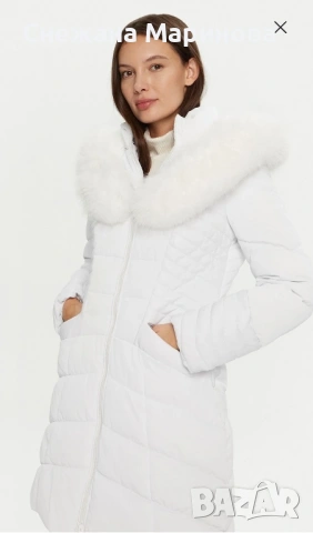 Яке палто Guess