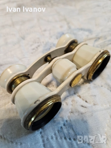 Театрален бинокъл 