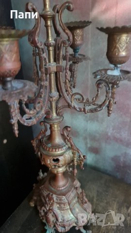 Бронзов свещник от 19-век., снимка 8 - Други ценни предмети - 42767659