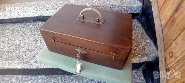 1900г,дървена кутия за немски  часовникарски струг Lorch,Shmidt&Co.