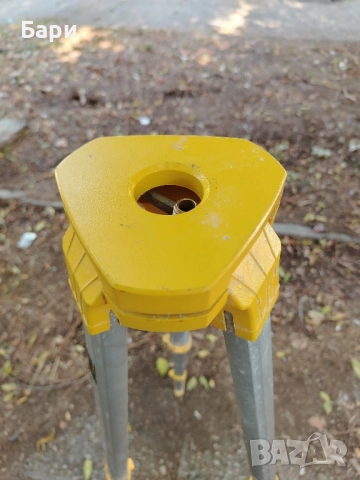 Лек трипод,тринога,триножник,статив от алуминий, снимка 15 - Други инструменти - 51544391