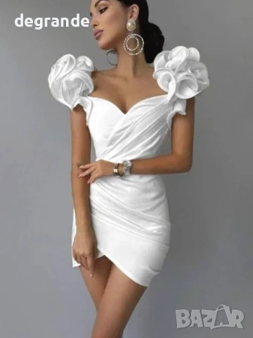 Официален модел сатенена рокля налична в бяло синьо и червено 