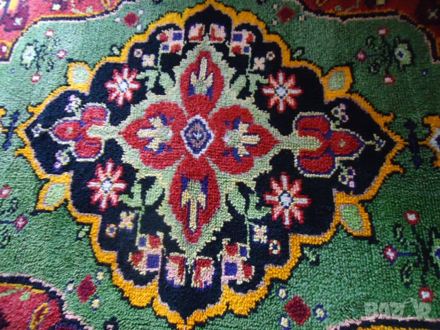 губер български мотиви