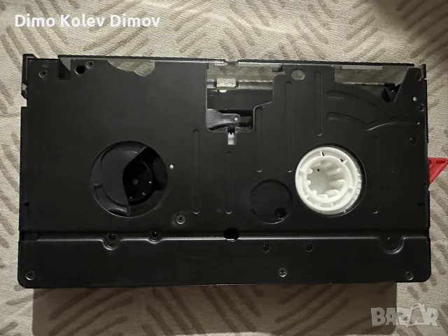 Видео Касета Адаптер VHS - VHS C, като нова тествана работи идеално!, снимка 2 - Плейъри, домашно кино, прожектори - 55981298