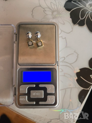 Продавам златни обици ,проба 585, снимка 3 - Обеци - 54160981