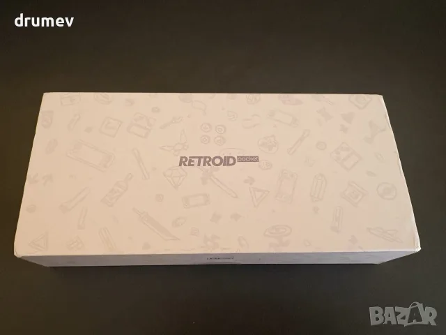 Преносима конзола Retroid Pocket 5, снимка 4 - Други игри и конзоли - 56015769