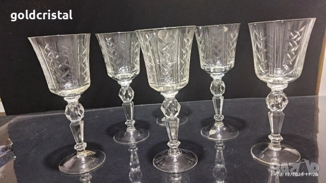 Кристални чаши за вино , снимка 5 - Антикварни и старинни предмети - 35041751