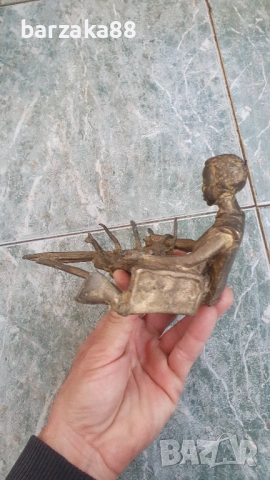 Стара Африканска бронзова фигура, снимка 6 - Колекции - 54358909