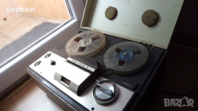 Магнетофон UNITRA ZRK, снимка 6 - Радиокасетофони, транзистори - 31399492