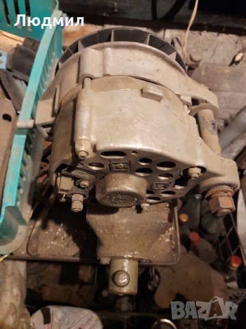 Алтернатор