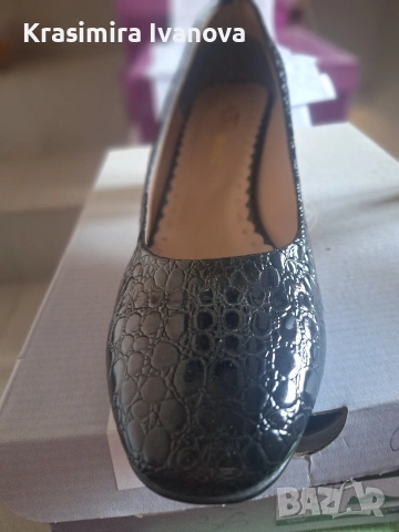 нови обувки черен лак кроко, снимка 5 - Дамски обувки на ток - 54183843