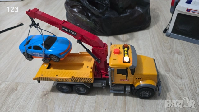 детски камион репатрак/паяк