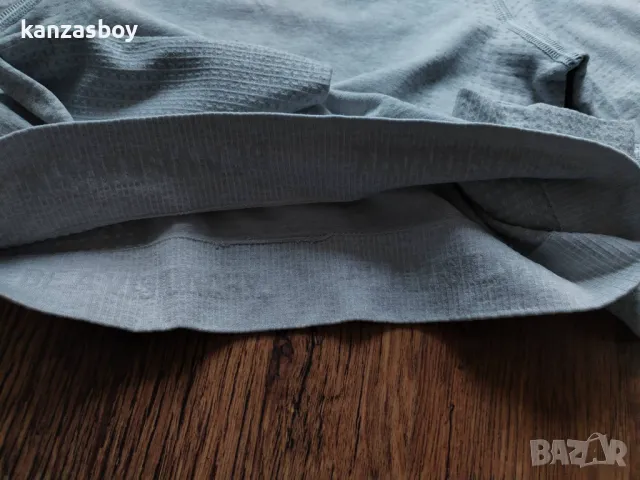 Gymshark Vital Seamless 2.0 Long Sleeve Crop Top - дамско фитнес боди КАТО НОВО ХС, снимка 9 - Корсети, бюстиета, топове - 50011518