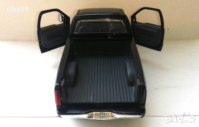 Ford F-350 Super Duty Pickup 1999 Maisto 1:27, снимка 3 - Колекции - 36666634