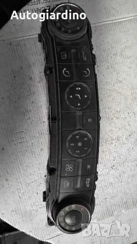 Климатичен блок / панел / табло зa Mercedes W211  - 2118300190