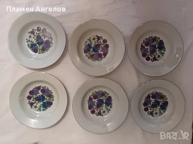 Български порцелан Разград, старото българско качество. 6 броя чинии. 