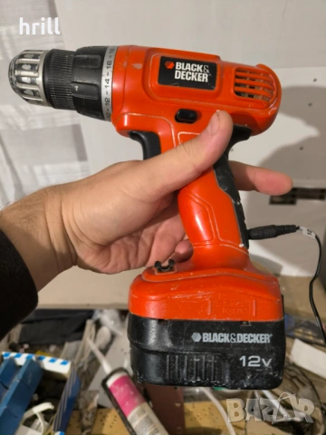 Винтоверт Black & Decker 12V, снимка 3 - Винтоверти - 53207492