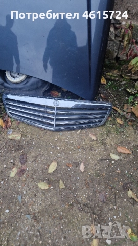 Решетка Mercedes C class w204 Оригинална