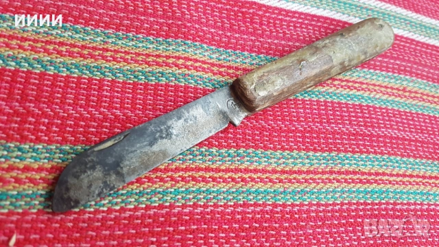 Ножка Сърп и Чук 