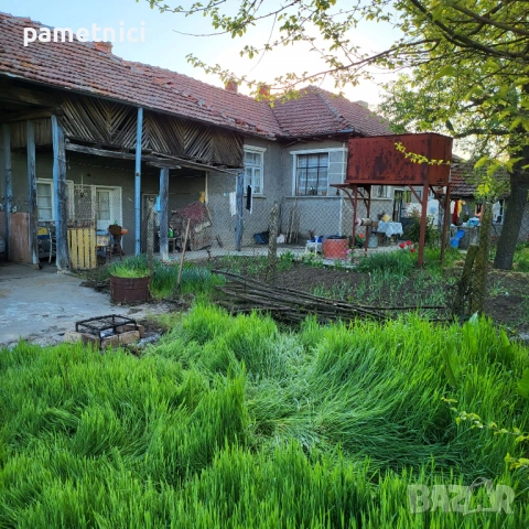 Продава се едноетажна масивна къща , снимка 12 - Къщи - 54085651