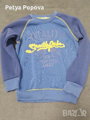 Суичър подарявам, снимка 2 - Детски анцузи и суичери - 49689420